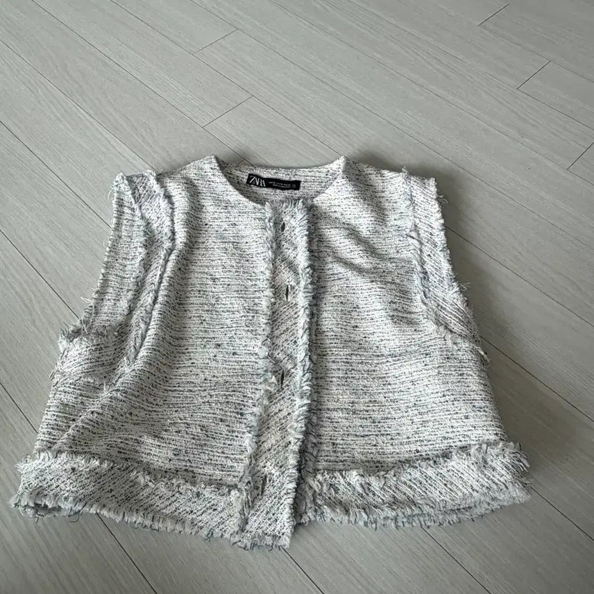 [BUNJANG] Zara Tweed Vest / 자라 트위드 조끼