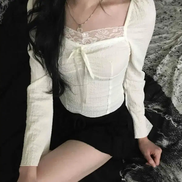 [BUNJANG] Ablie Lace Puff Blouse / 에이블리 레이스 퍼프 블라우스