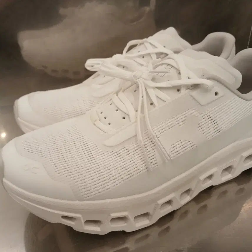 [BUNJANG] On Cloud Cloudmonster Void Running Shoes White (WT) / 온 클라우드 몬스터 보이드  화이트(WT)