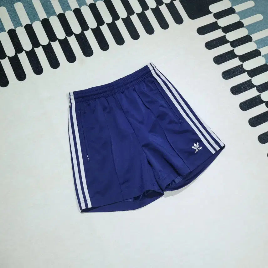 [BUNJANG] Adidas Firebird Blue Track Shorts / 아디다스 파이어버드 반바지 블루 색상