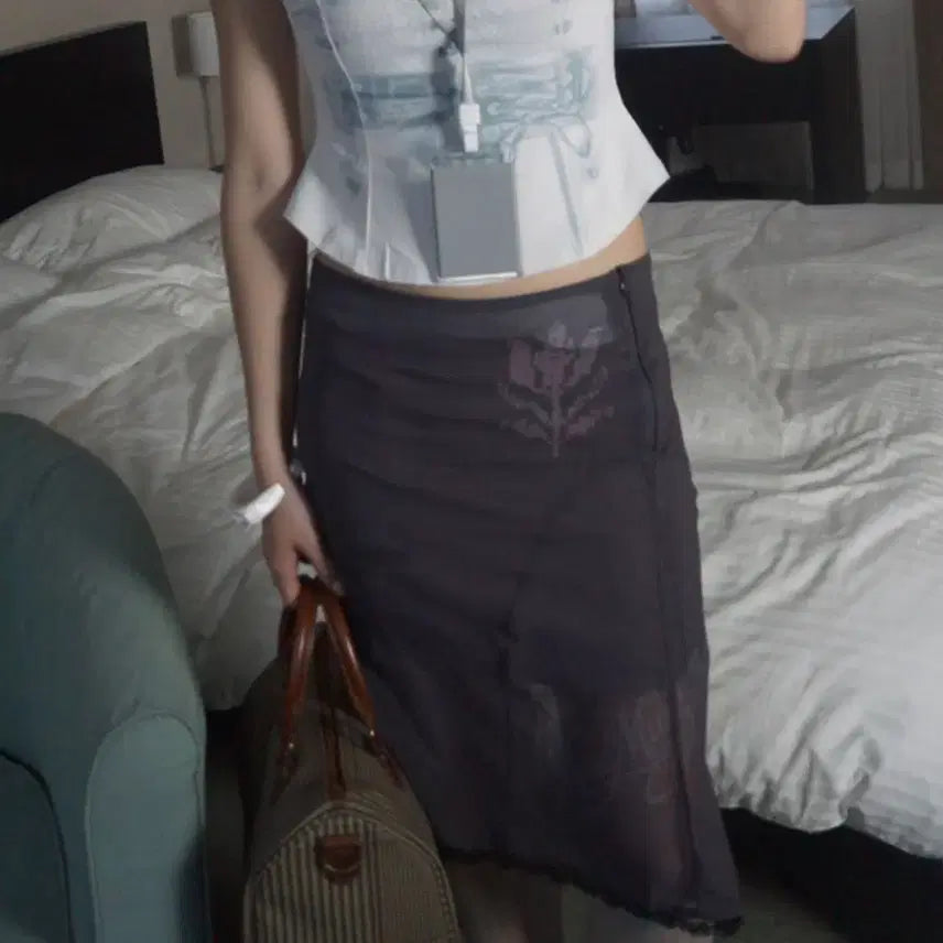 [BUNJANG] Musemuseum Printed Lace Midi Skirt - Charcoal / musemuseum 뮤즈뮤지엄 Printed Lace Midi Skirt_Charcoal 미디 레이스 스커트