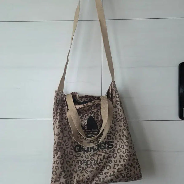 [BUNJANG] Adidas Originals Leopard Pattern Shoulder Bag / 아디다스 오리지널 레오파드 패턴 숄더백