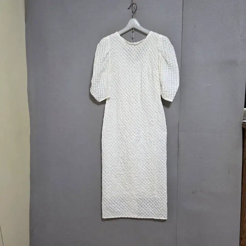 [BUNJANG] Mine Simple Feminine Dress / 마인 심플 여성스런 원피스 55  n7700