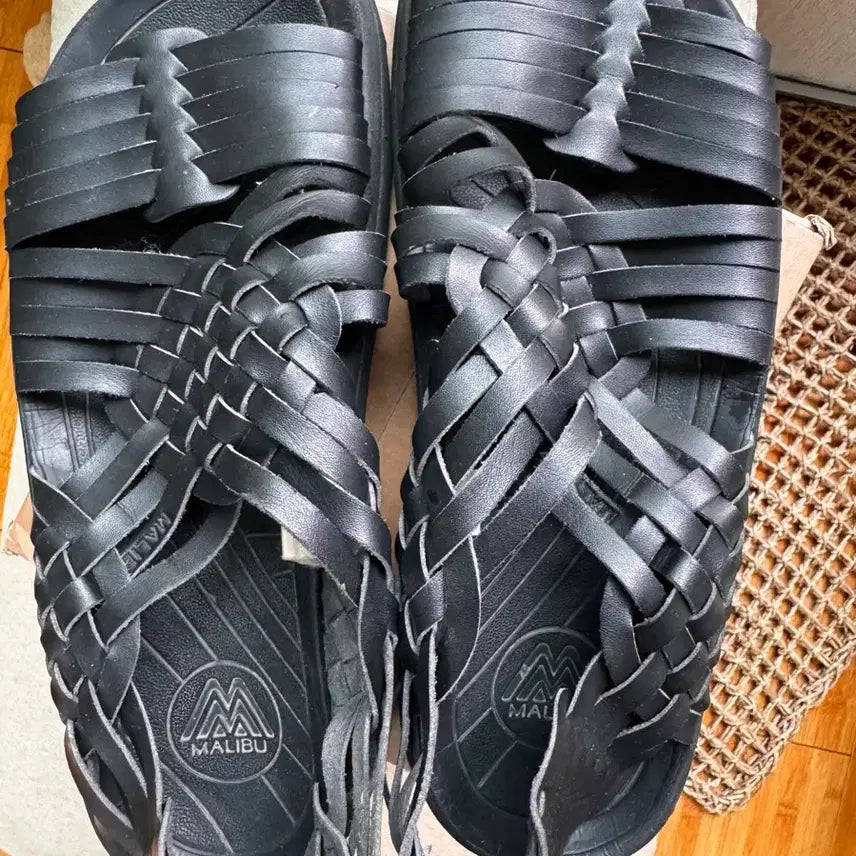 [BUNJANG] Malibu Sandals Black Size 42 / [42] 말리부 샌들 블랙