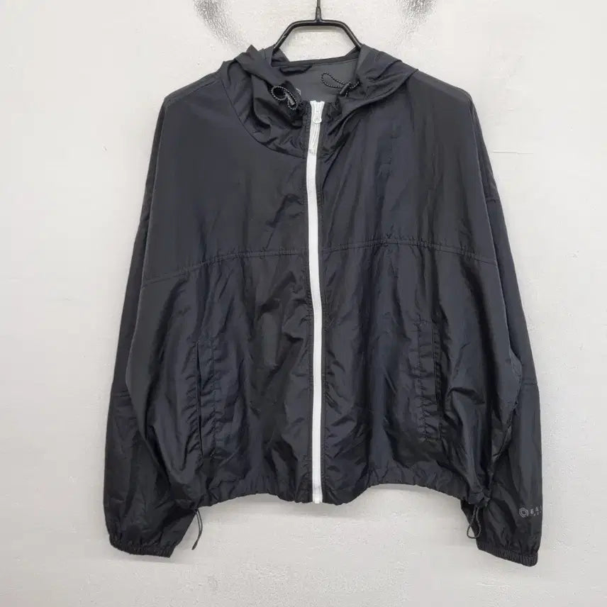[BUNJANG] TOPTEN Women's Lightweight Windbreaker Jacket (Size 88-99) / [여성88~99 size] 탑텐 경량 바람막이 자켓