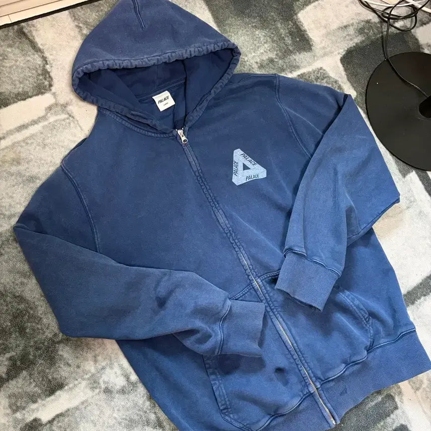 [BUNJANG] Palace Pigment Washed Zip-Up Hoodie / 팔라스 피그먼트 워시 후드집업