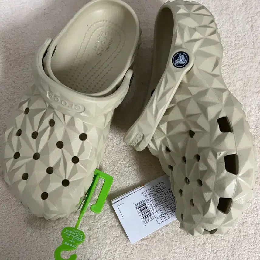 [BUNJANG] Classic Geometric Sandals Beige Size 240 / [무료배송] M5/W7 클래식지오메트릭 샌들베이지240사이즈