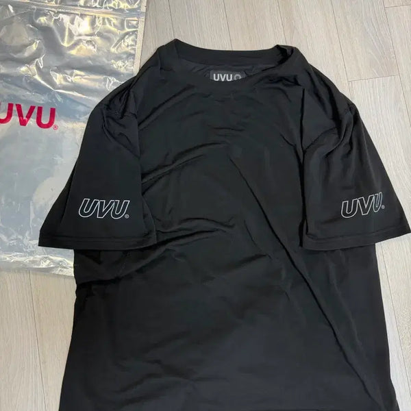 [BUNJANG] UVU T-Shirt Large / UVU 반팔 판매 라지
