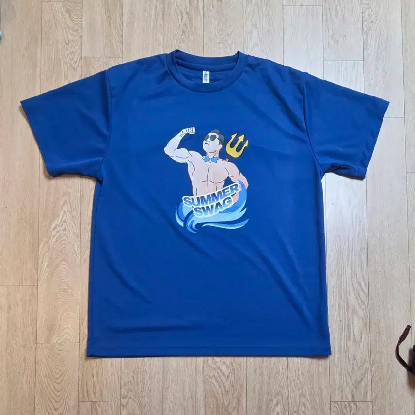 [BUNJANG] Glimmer PSY Summer Swag Concert T-Shirt XL (Unused) / 미사용 글리머 싸이 썸머 스웨그 흠뻑 쇼 반팔티 XL사이즈 (100)(줄자사진 참고)