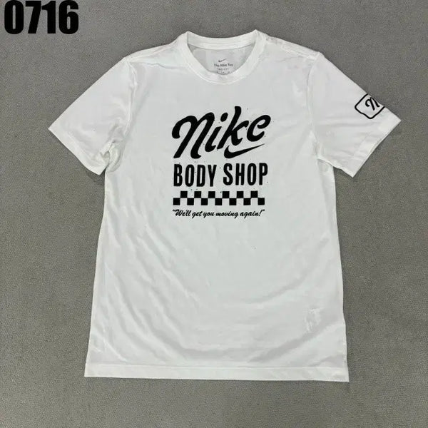 [BUNJANG] Nike Body Shop T-Shirt White M / 나이키 바디샵 반팔 티셔츠 화이트M