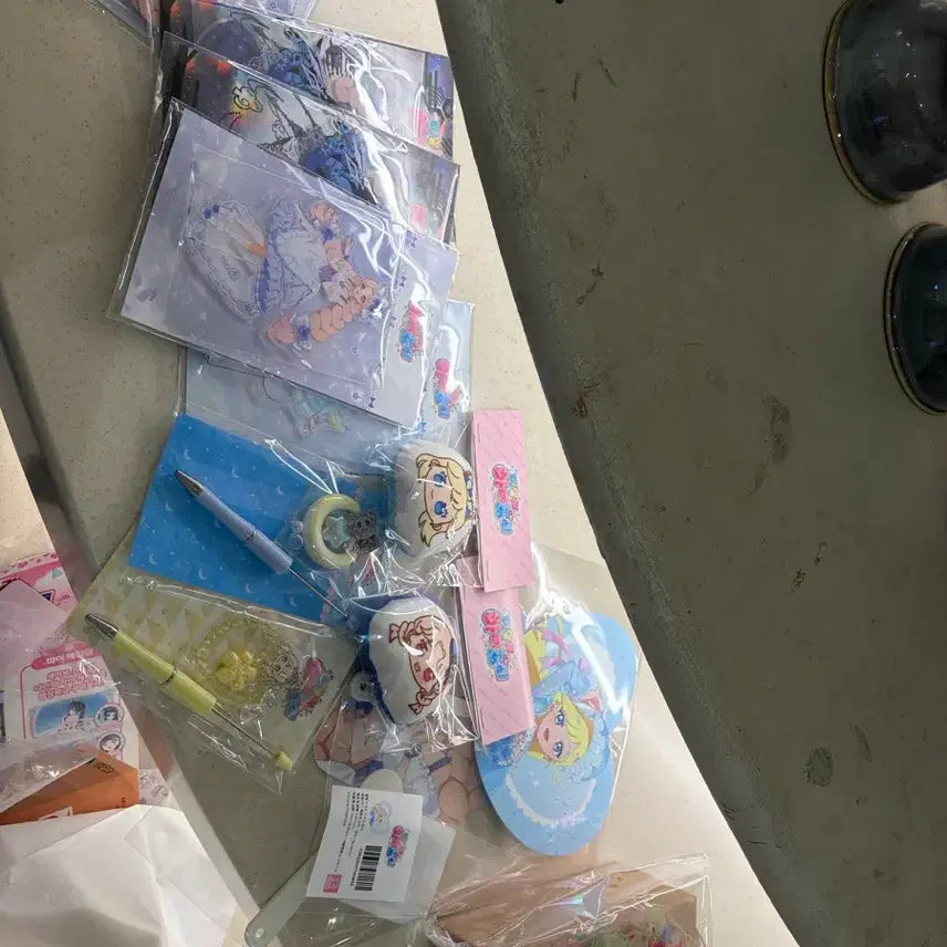 [BUNJANG] IS:WP Popup Goods / 비밀의 아이프리 팝업 굿즈 판매