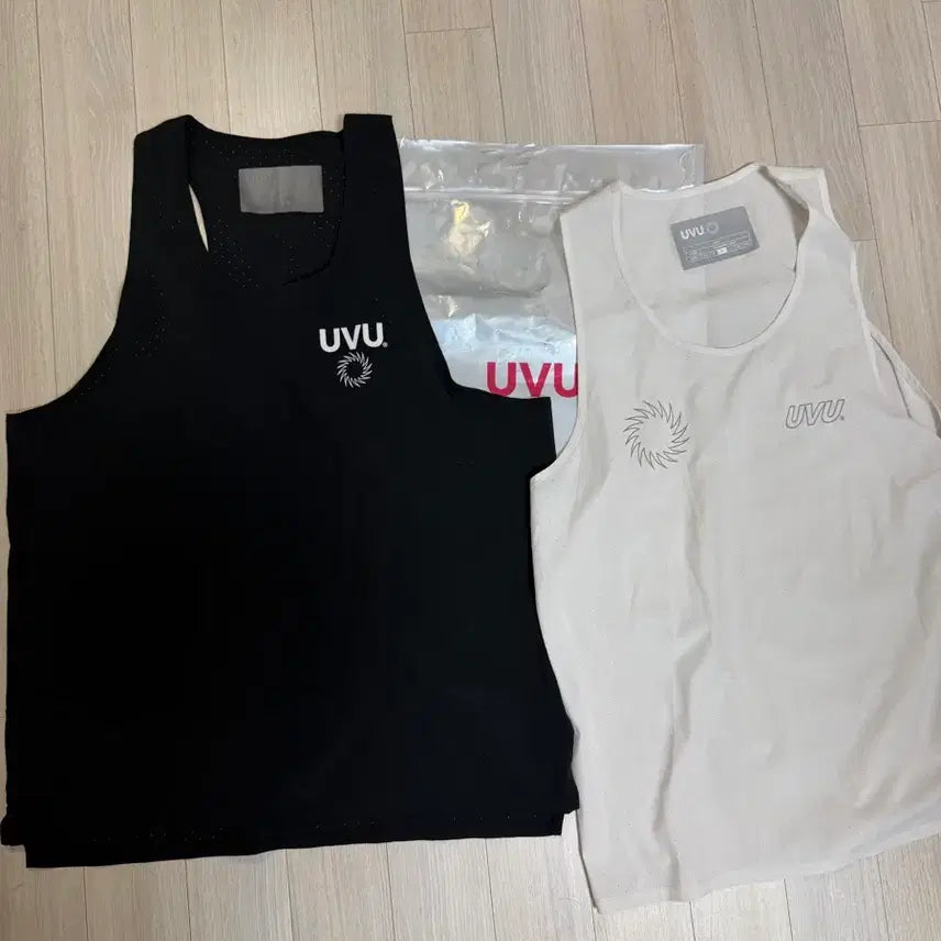 [BUNJANG] UVU Singlet White Black M / UVU 싱글렛 화이트 블랙 엠사이즈