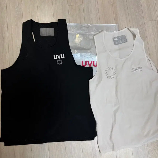 [BUNJANG] UVU Singlet White Black M / UVU 싱글렛 화이트 블랙 엠사이즈