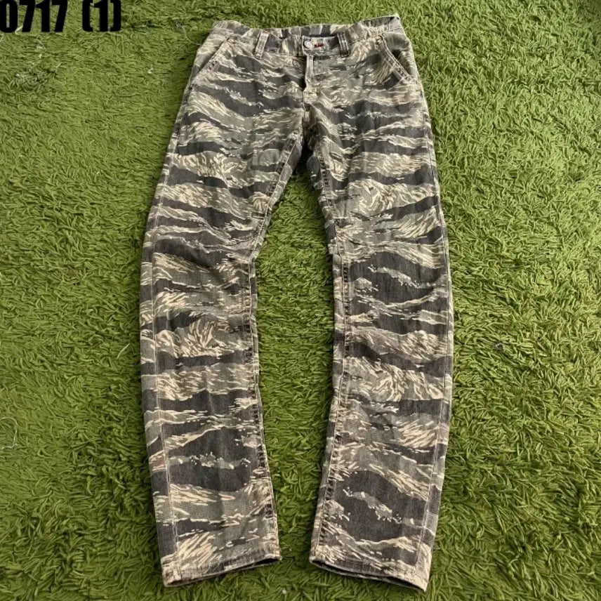 [BUNJANG] BUCKAROO Camouflage Pattern Denim Pants / 버카루 카모플라쥬 패턴 데님 팬츠