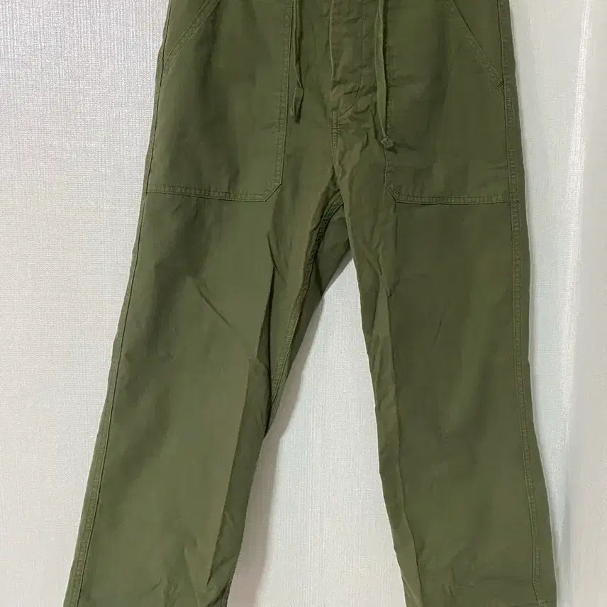 [BUNJANG] Uniqlo Khaki Cotton Pants / 유니클로 카키색 면바지