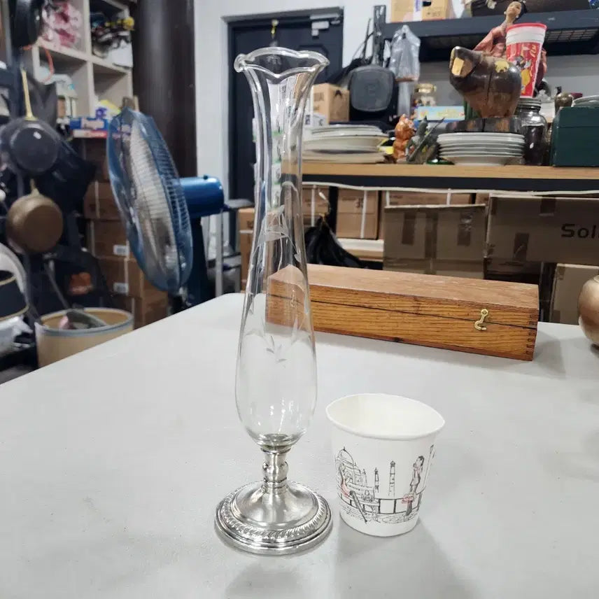 [BUNJANG] Sterling Silver Hand-Cut Vase / 미국서온 오랜된 스텔링(은) 핸드커팅(핸드메이드) 높이27.8cm지름7.5cm80000원