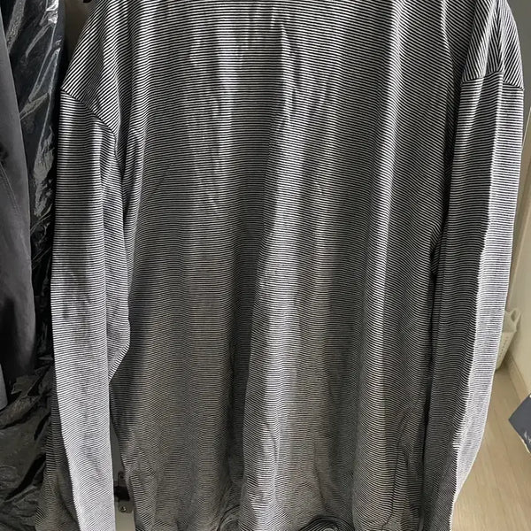 [BUNJANG] MJD Stripe Finger Hole Top Grey (L) / mjd 스트라이프 핑거홀 그레이(L)