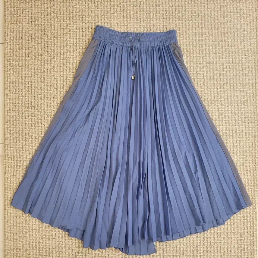 [BUNJANG] VALENCIA Pleated Long Skirt Blue / 발렌시아 플리츠 롱 스커트 블루 55