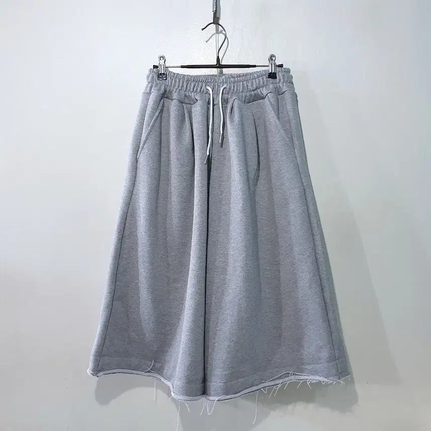 [BUNJANG] SS New Arrival Raw Hem Bermuda Shorts 5 Colors / SS신상) 데끼 버뮤다 팬츠 5color