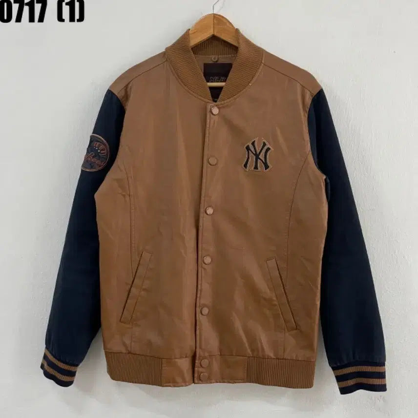 [BUNJANG] MLB New York Yankees Stadium Jacket / MLB 뉴욕 양키스 스타디움 자켓