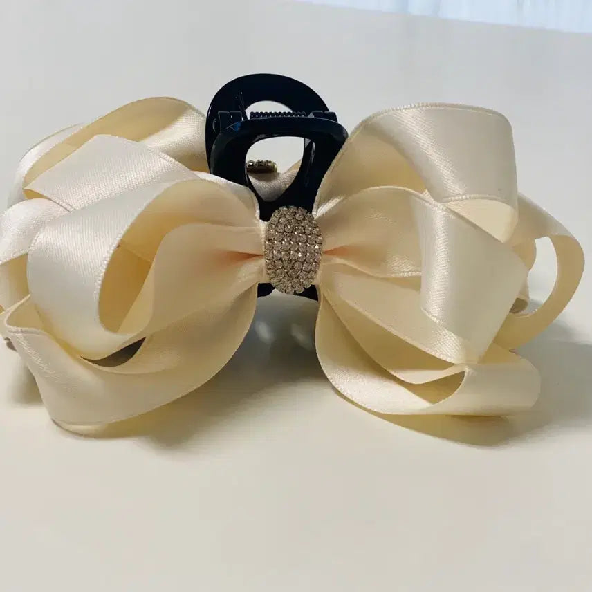 [BUNJANG] Butter Satin Oversized Ribbon Claw Clip Ponytail Hair Clip / 버터 새틴 왕리본집게삔 포니테일 헤어클립