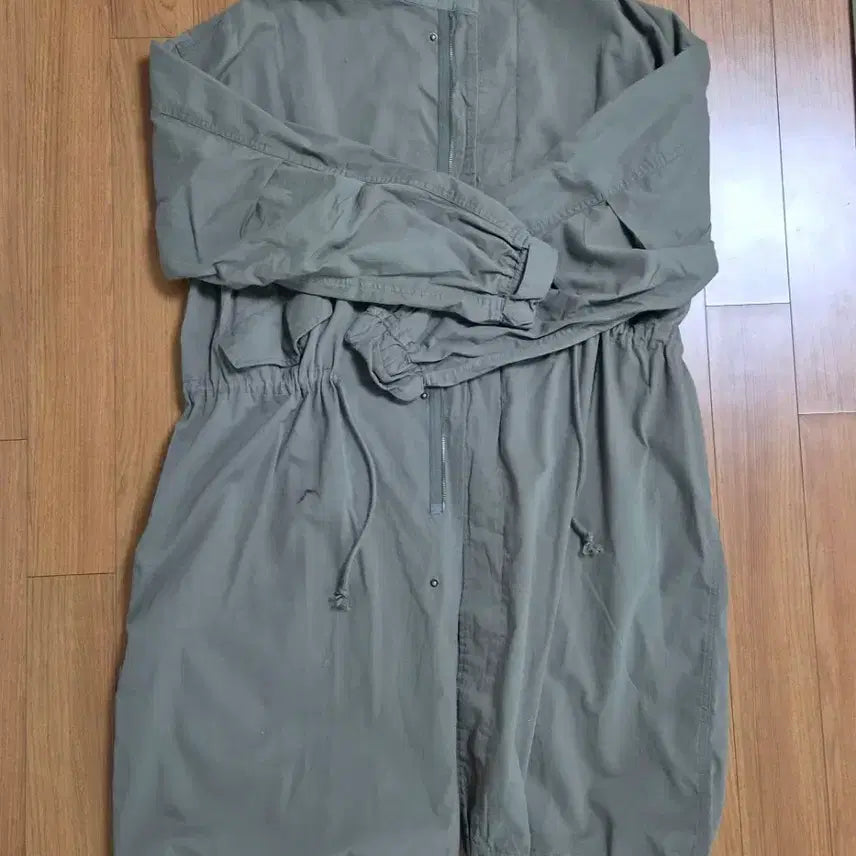 [BUNJANG] Wednesday Oasis Field Jacket - Khaki (Size M) / 웬즈데이오아시스 야상 M 사이즈