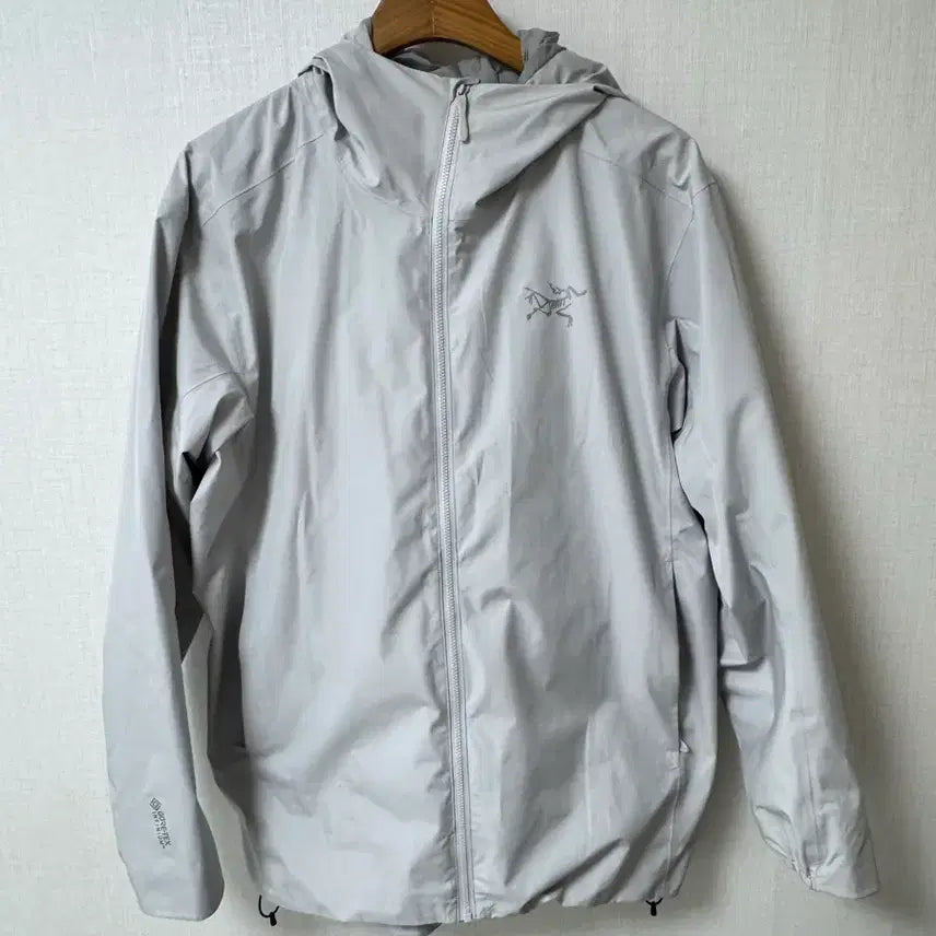 [BUNJANG] Arc'teryx Solano Hoodie Solitude / [상태 최상] 아크테릭스 솔라노 후디 솔리튜드(Solitude)' 컬러