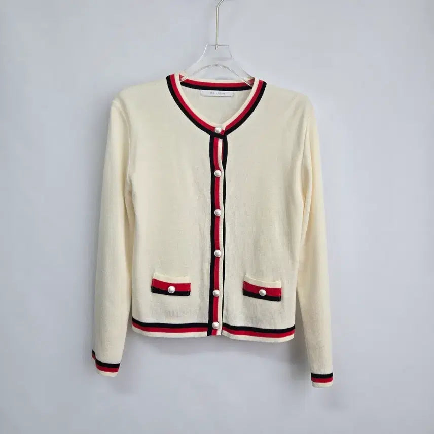 [BUNJANG] Coincos Ivory Knit Cardigan with Navy and Red Colorblock / 1399 코인코스 아이보리  니트 배색 가디건  00