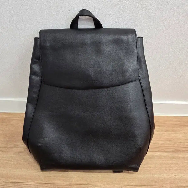 [BUNJANG] Mandarina Duck Shoulder Bag Black / 만다리나덕 숄더백 블랙