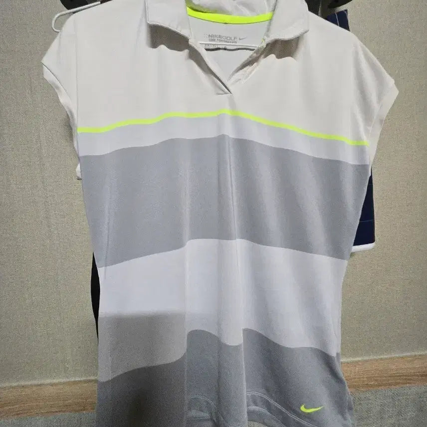 [BUNJANG] Nike Golf Men's Short Sleeve Polo Shirt White/Grey / 나이키 골프 반팔 카라티 화이트/그레이
