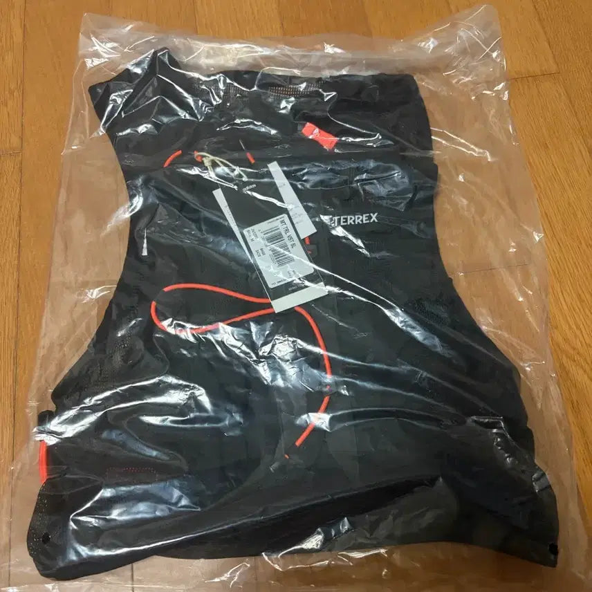[BUNJANG] Adidas Terrex Running Vest Trail Running Vest / 아디다스 테렉스 러닝조끼 러닝베스트 트레일러닝 새상품