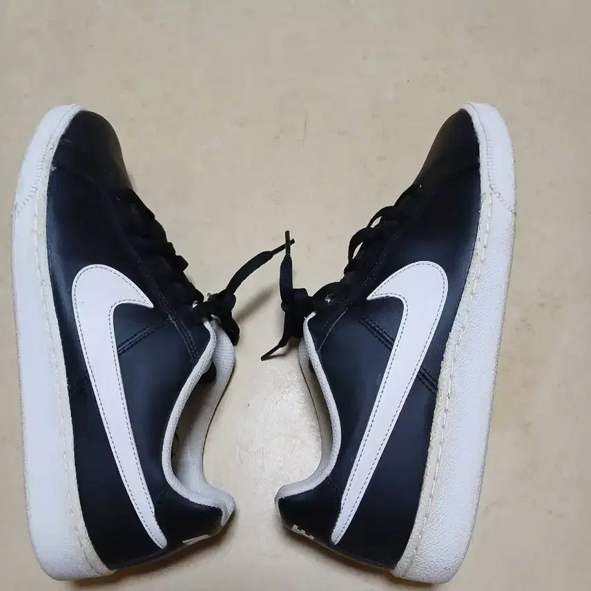 [BUNJANG] Nike Royal Court 270 Sneakers / 나이키 로얄코트 270