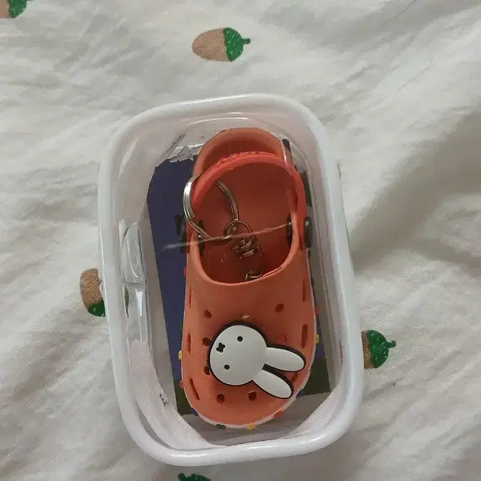 [BUNJANG] Miffy Orange Crocs Charm / 미피 주황색 크록스 키링