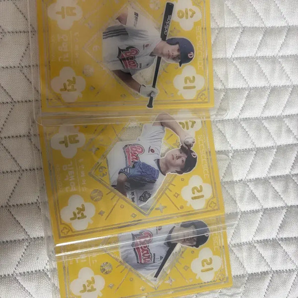 [BUNJANG] Doosan Bears KBO Player Cards (Oh Myung-jin, Jung Soo-bin, Kim Taek-yeon) Victory Charm Set / kbo카드 두산베어스 오명진 정수빈 김택연 승리부적