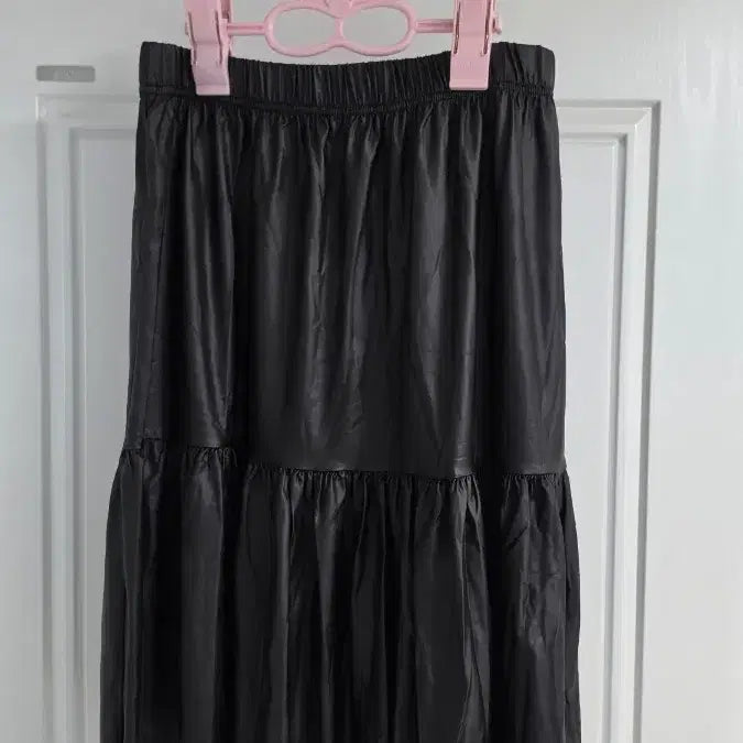 [BUNJANG] Black Faux Leather Skirt (Size 55-77) / 새상품 레자 스커트(55-77)
