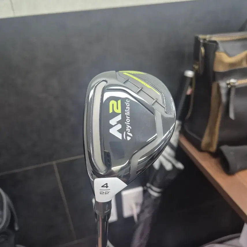 [BUNJANG] TaylorMade M2 Men's Left-Handed Utility Club / 테일러메이드 M2 남성 좌타 유틸리티 상태A급