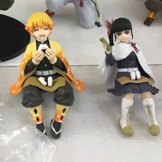 [BUNJANG] Demon Slayer Zenitsu & Kanao Figure Set / 귀멸의 칼날 피규어 젠이츠 & 카나오