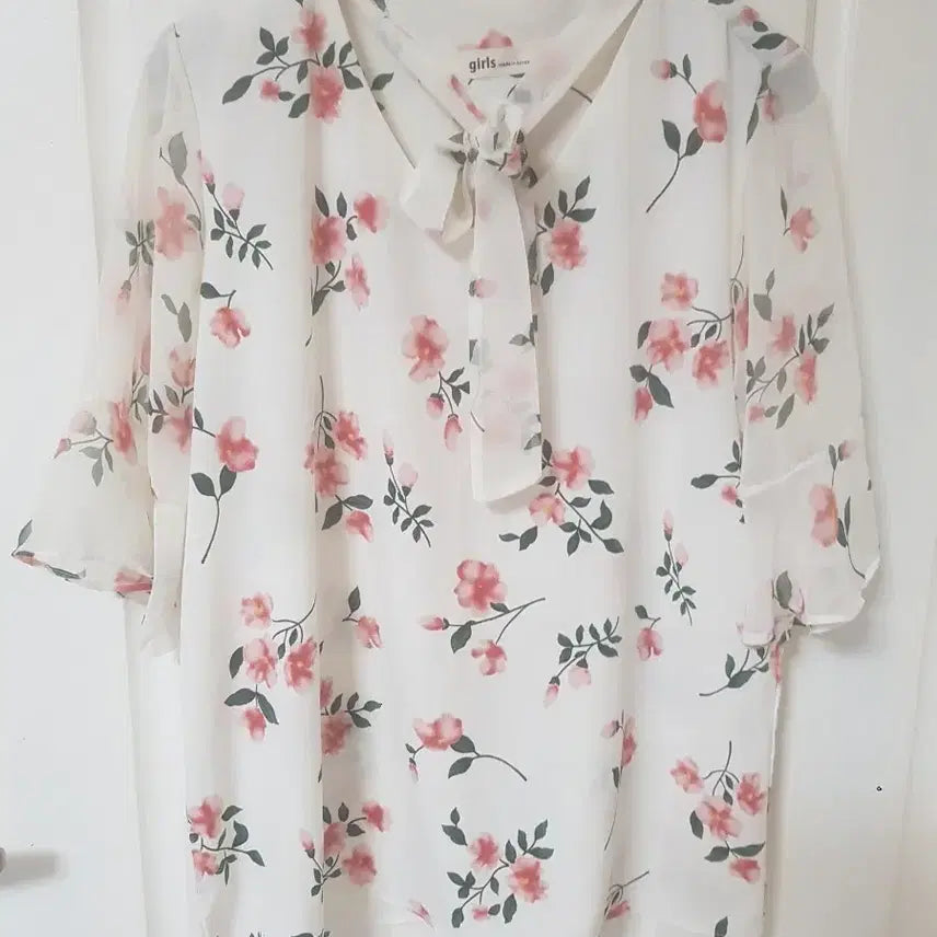 [BUNJANG] Floral Pattern Ribbon Blouse / 플로럴 패턴 리본 블라우스(55)
