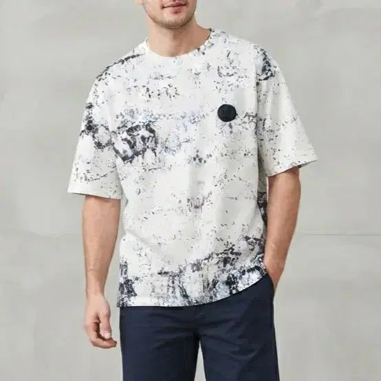 [BUNJANG] LifeWork Round Neck Short Sleeve T-Shirt / [100]라이프워크 반팔 라운드티