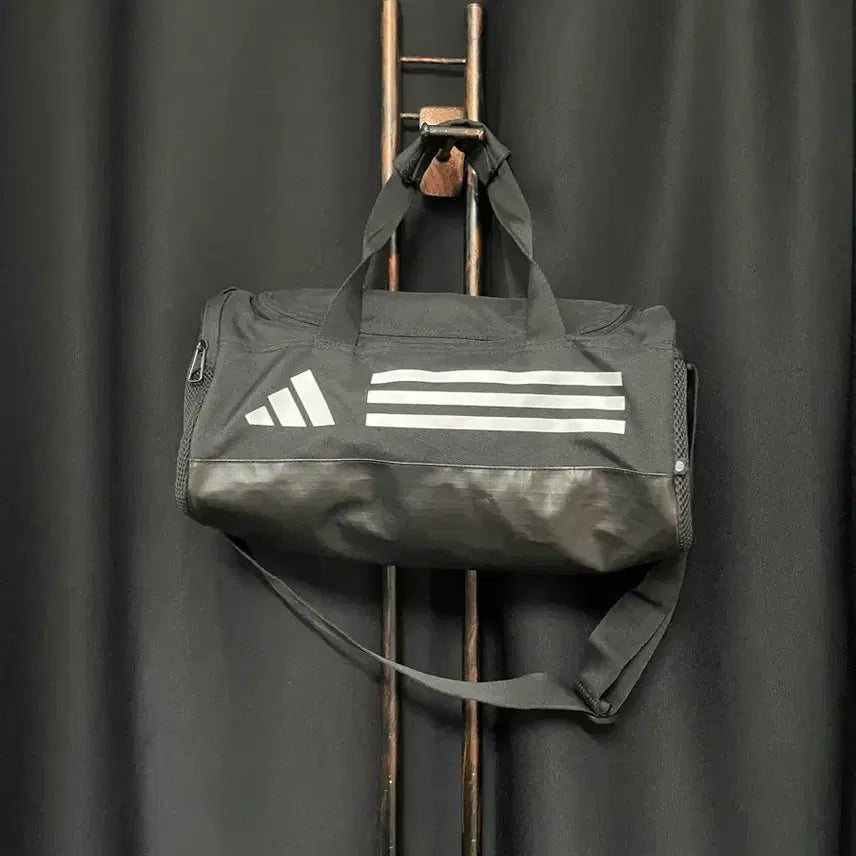 [BUNJANG] Adidas Square Backpack Black / 아디다스 스퀘어 백팩 블랙