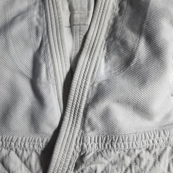 [BUNJANG] Yawara Winner 700 160 Judo Uniform / 선수용 야와라 위너 700 160유도복