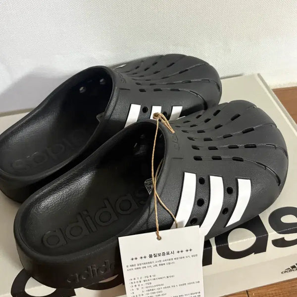 [BUNJANG] Adidas Adilette Clogs GZ5886 / 아디다스 남녀공용 아딜렛 클로그 슬리퍼 GZ5886 (225)