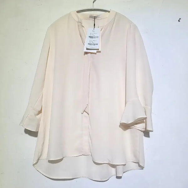 [BUNJANG] KL Flare Sleeve Blouse (New) - Size S / 빈티지존 (새상품) KL 플레어 소매 블라우스 S