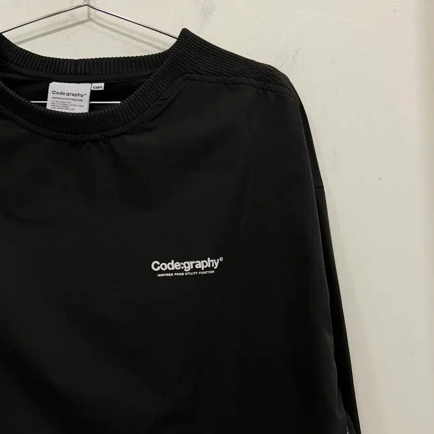 [BUNJANG] Code:Graphy Stitch Oversized Nylon Sweatshirt / 코드그라피 스티치 오버핏 나일론 맨투맨