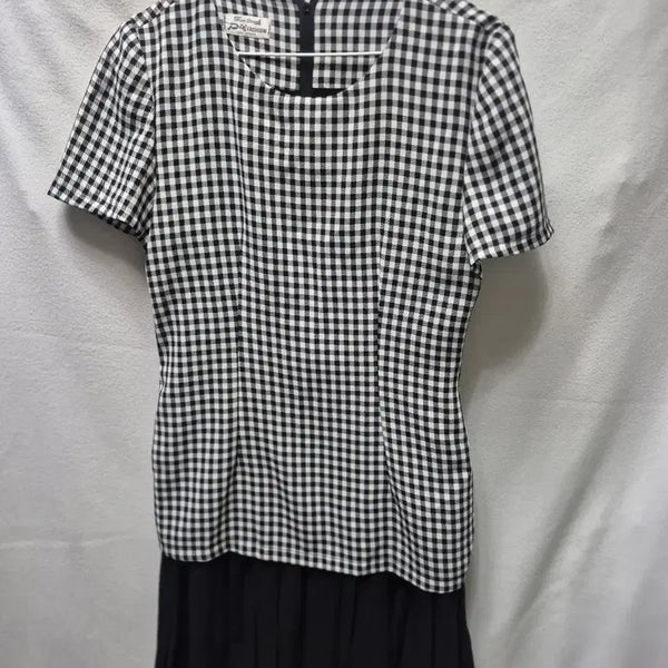 [BUNJANG] Black Plaid Ruffle Midi Dress Size M / 체크무늬 원피스 프릴 블랙 M
