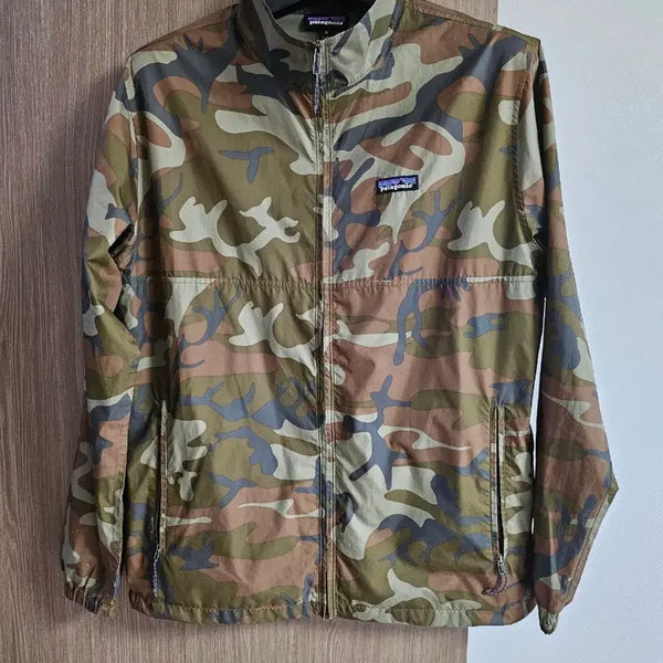 [BUNJANG] Patagonia Camo Windbreaker Jacket Men's M / 파타고니아 카모 바람막이 남성자켓 M