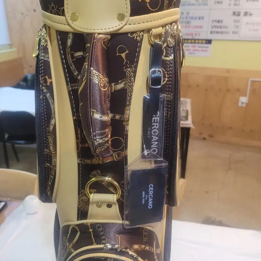 [BUNJANG] Serrcano Golf Bag Brown Tone Printing / 세르카노 골프백 브라운 톤 프린팅