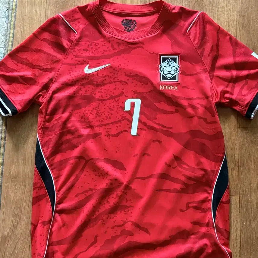 [BUNJANG] Son Heung-min 2026 South Korea National Team Football Jersey (L) / 2026 대한민국 손흥민 유니폼 (L)