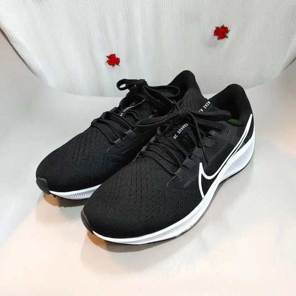 [BUNJANG] Nike Air Zoom Pegasus 38 Black/White Running Shoes (240mm) / 나이키 에어 줌 페가수스 38 검흰 240mm