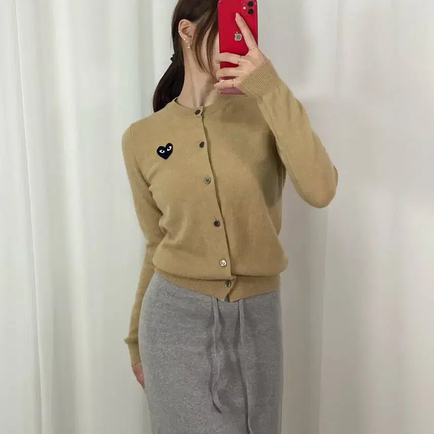 [BUNJANG] Comme des Garçons Sand Beige U-Neck Cardigan / 꼼데가르송 샌드베이지 유넥 가디건
